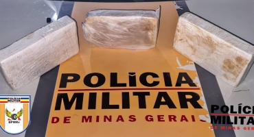 Carmo do Paranaíba - Polícia Militar apreende na BR-354 cocaína e crack avaliados em aproximadamente 150 mil reais 