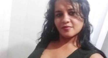 Feminicídio - Cantora é morta a facadas por ex-namorado em Araguari