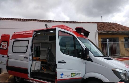 Patos de Minas - Bebê nasce em ambulância a caminho do hospital e emociona profissionais do SAMU