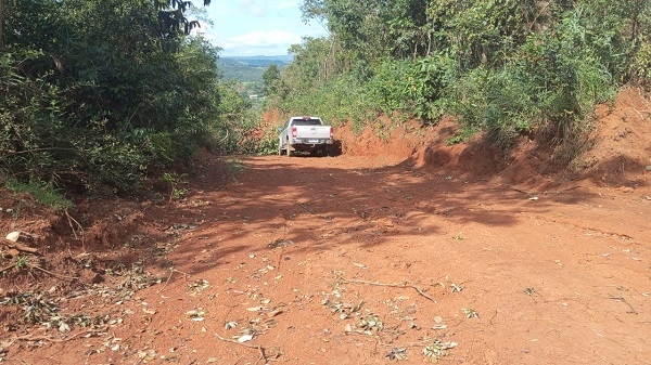 Caminhonete levada de fazenda no município de Varjão de Minas durante latrocínio é localizada