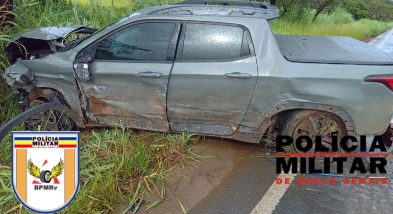 Presidente Olegário - Quatro veículos se envolvem em acidente na MGC-354