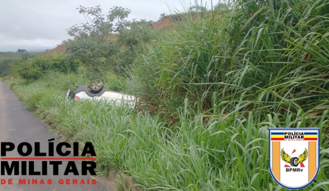 Lagoa Formosa - Motorista não vê ‘Pare e Siga’ em rodovia e capota veículo na BR-354