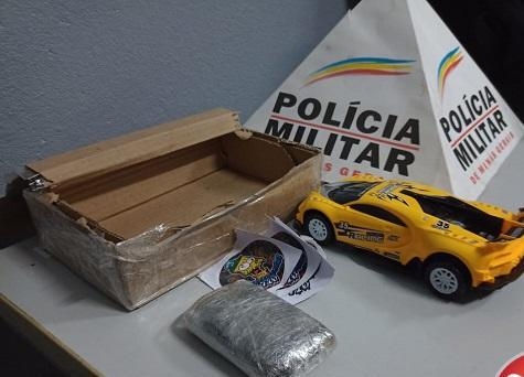 Funcionário de escolinha infantil é preso após receber droga via Correios
