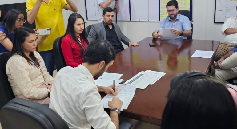  Copasa e prefeitura de Patos de Minas assinam atualização contratual