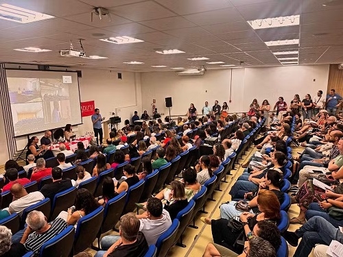 Docentes da UFU declaram greve e rejeitam proposta do Governo Federal