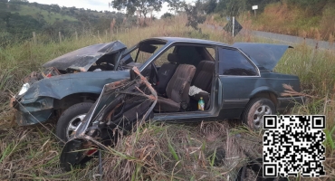 Rio Paranaíba – Três pessoas ficam feridas em acidente na MG-230; entre elas uma criança de 5 anos