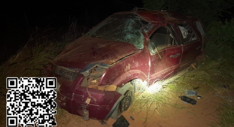 Motorista morre em capotamento de automóvel na MG-230; em Rio Paranaíba