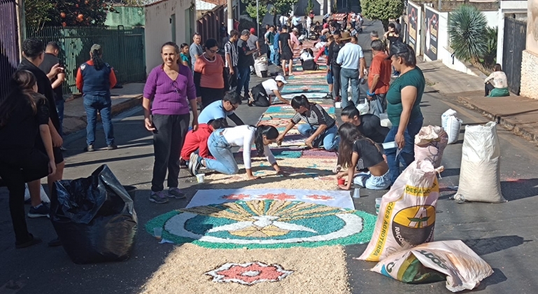 Fiéis celebram feriado de Corpus Christi em Patos de Minas e região do Alto Paranaíba 