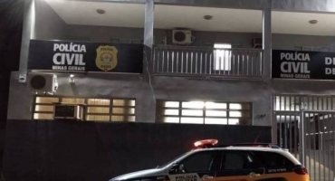 Suspeitos de invadir e furtar em apartamento para receber programa sexual são detidos em Patos de Minas