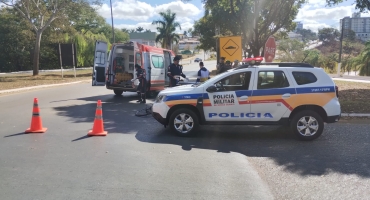 Idoso fica ferido após cair de bicicleta na Aenida JK; em Patos de Minas