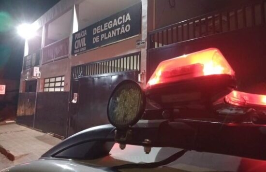 Polícia Militar é chamada para ajudar  mulher que estava sendo enforcada pelo marido em Patos de Minas