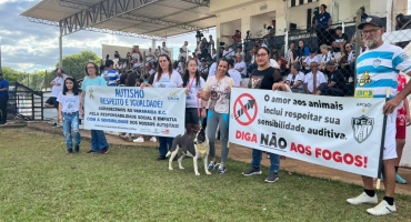 Carmo do Paranaíba – Campanha contra fogos de artifício durante jogos é lançada na estreia do Campeonato Regional