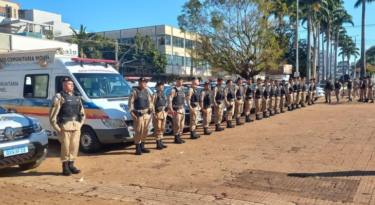 Polícia Militar de Patos de Minas da início a campanha Agosto Lilás com o objetivo de promover a conscientização da violência contra a mulher