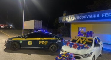 Araxá- Motorista é preso pela PRF na BR-262 transportando 308 tabletes de maconha