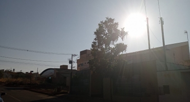 Outubro começa com onda de calor e ainda sem previsão de chuva para a região do Alto Paranaíba 