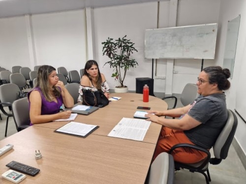 SRS Patos de Minas orienta municípios com presídio sobre a proibição de cigarros