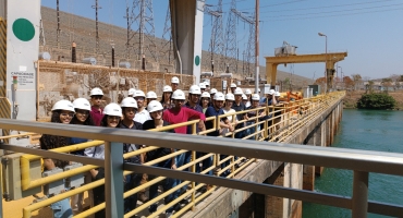 Alunos de graduação e do curso técnico visitam Usina Hidrelétrica em Três Marias