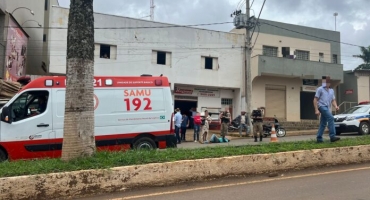 Idoso é atropelado por automóvel na Avenida João Batista em Carmo do Paranaíba 