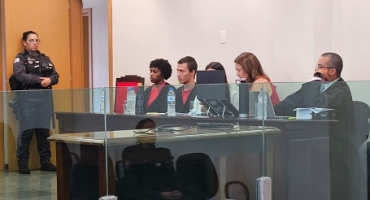 Casal acusado de torturar, matar e colocar fogo no corpo da vítima é condenado a mais de 50 anos de prisão Casal acusado de torturar, matar e colocar fogo no corpo da vítima é condenado a mais de 50 anos de prisão