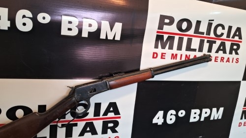 Serra do Salitre - Polícia Militar prende homem por porte ilegal de arma de fogo Serra do Salitre - Polícia Militar prende homem por porte ilegal de arma de fogo