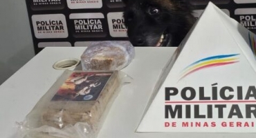 Vazante - Polícia Militar prende homem por tráfico de drogas Vazante - Polícia Militar prende homem por tráfico de drogas