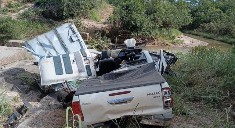 Motorista de 62 anos fica ferido em acidente na LMG-740 durante a noite, mas é socorrido só quando amanhece o dia 