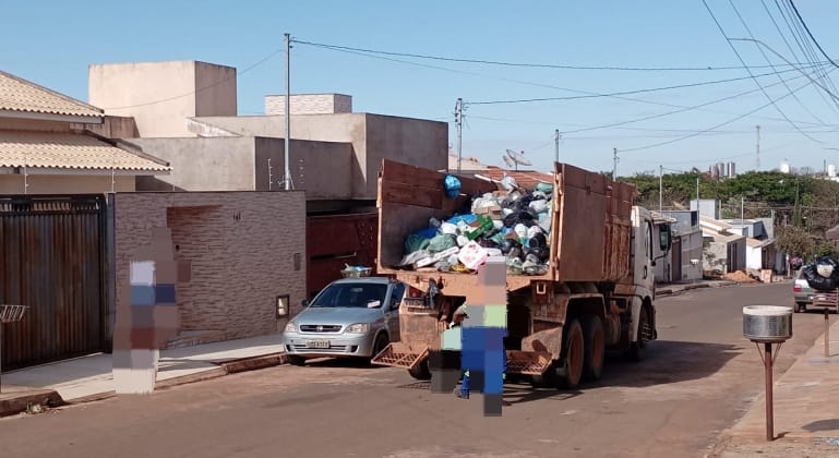 Coleta de lixo doméstico na cidade de Lagoa Formosa está acontecendo em novos dias da semana; a partir das 19h