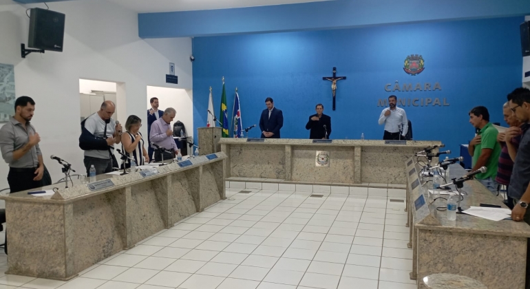 Projeto de Lei que aumenta valor de Auxílio Alimentação para professores da rede municipal de Lagoa Formosa é aprovado na Câmara Municipal 