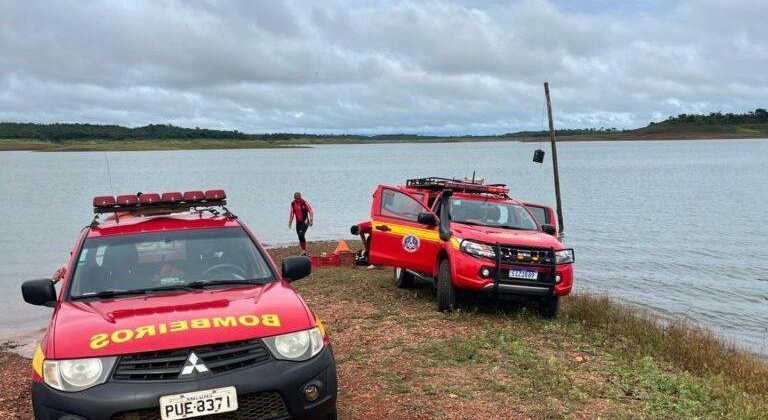 Após sete dias Corpo de Bombeiros encontra corpo de vítima de afogamento na represa de Nova Ponte Após sete dias Corpo de Bombeiros encontra corpo de vítima de afogamento na represa de Nova Ponte