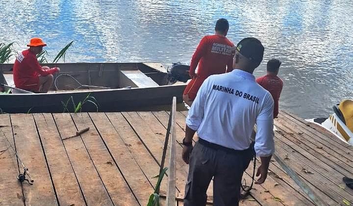 Corpo de homem que desapareceu após barco se afundar no Rio São Francisco é localizado a 50 quilômetros do local do acidente Corpo de homem que desapareceu após barco se afundar no Rio São Francisco é localizado a 50 quilômetros do local do acidente