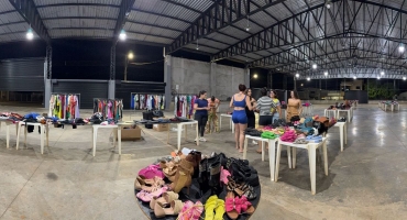 Lagoa Formosa realiza neste domingo (6/4) Feirão de roupas e calçados em prol da cura do Dudu de Carmo do Paranaíba Lagoa Formosa realiza neste domingo (6/4) Feirão de roupas e calçados em prol da cura do Dudu de Carmo do Paranaíba