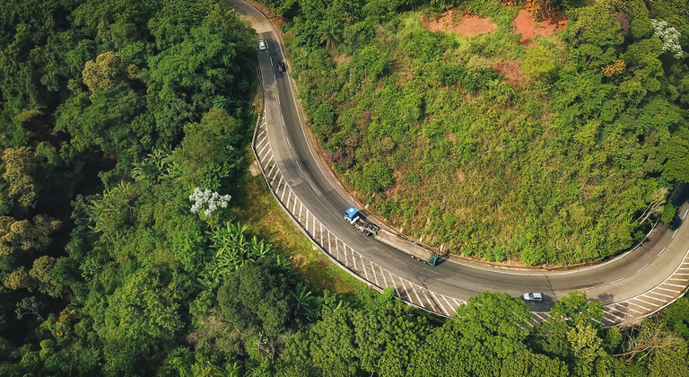 Primeira estrada asfaltada do Brasil e inaugurada por Dom Pedro II, vai a leilão nesta quarta (30) com projeto que inclui nova subida da Serra de Petrópolis Primeira estrada asfaltada do Brasil e inaugurada por Dom Pedro II, vai a leilão nesta quarta (30) com projeto que inclui nova subida da Serra de Petrópolis
