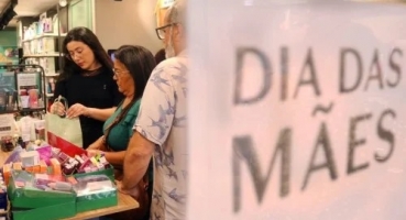 CDL Patos de Minas: Comerciantes tem ótimas expectativas de vendas para o Dia das Mães CDL Patos de Minas: Comerciantes tem ótimas expectativas de vendas para o Dia das Mães