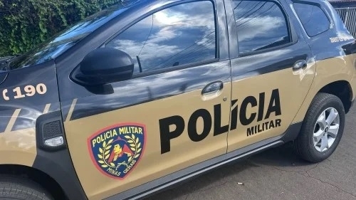 Patos de Minas - Funcionário do IBGE é agredido após ser confundido com golpista Patos de Minas - Funcionário do IBGE é agredido após ser confundido com golpista