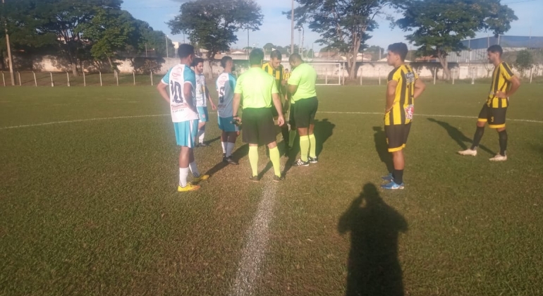 Abadiense vence o Novo Andorinhas em Presidente Olegário e será o adversário do Santa Cruz na final da Copa Amapar Oficial Abadiense vence o Novo Andorinhas em Presidente Olegário e será o adversário do Santa Cruz na final da Copa Amapar Oficial