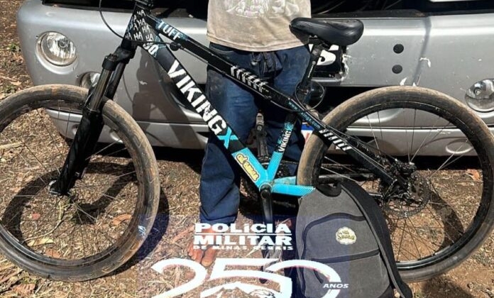 Lagoa Formosa - Andarilho furta bicicleta em São Gotardo e acaba preso na comunidade de Campina Verde Lagoa Formosa - Andarilho furta bicicleta em São Gotardo e acaba preso na comunidade de Campina Verde