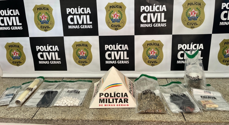 Presidente Olegário - Homem é preso com grande quantidade de drogas durante operação conjunta das Polícias Militar e Civil Presidente Olegário - Homem é preso com grande quantidade de drogas durante operação conjunta das Polícias Militar e Civil