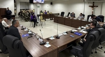 Câmara Municipal de Patos de Minas realiza reunião especial sobre programa das Escolas Cívico-Militares Câmara Municipal de Patos de Minas realiza reunião especial sobre programa das Escolas Cívico-Militares