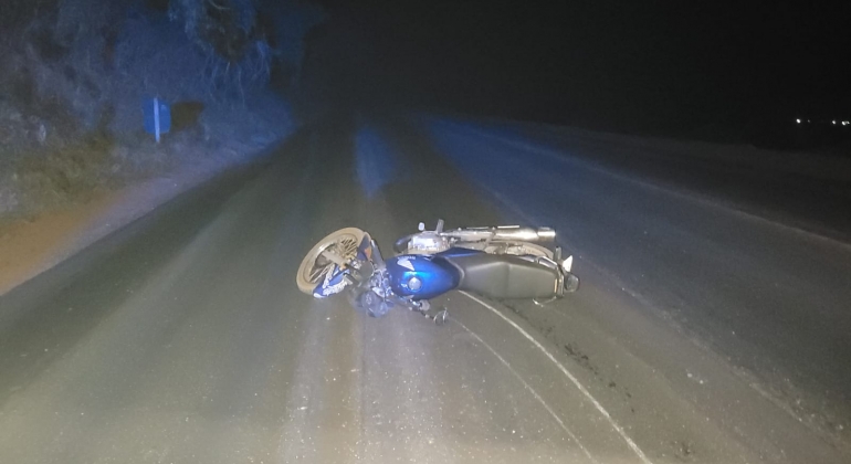 Motociclista fica ferido após queda na MGC-354, no município de Patos de Minas