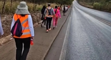 Ponto de apoio a romeiros na BR-365 será inaugurado nesta sexta-feira (1); em Patos de Minas Ponto de apoio a romeiros na BR-365 será inaugurado nesta sexta-feira (1); em Patos de Minas
