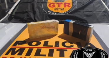 Homem de Lagoa Formosa é preso com dois quilos de cocaína na MG-146 Homem de Lagoa Formosa é preso com dois quilos de cocaína na MG-146