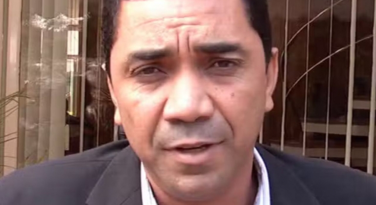 Ministério Público acusa ex-prefeito de João Pinheiro de causar prejuízo de R$ 828 mil e pede bloqueio de bens Ministério Público acusa ex-prefeito de João Pinheiro de causar prejuízo de R$ 828 mil e pede bloqueio de bens