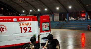 Suspeitos de matar jovem no bairro Jardim Esperança em Patos de Minas são presos em ação conjunta das polícias Militar e Civil Suspeitos de matar jovem no bairro Jardim Esperança em Patos de Minas são presos em ação conjunta das polícias Militar e Civil