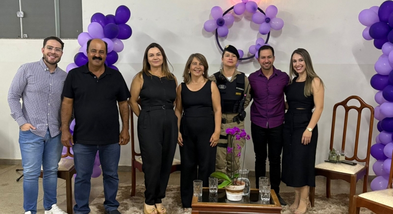 Secretaria de Desenvolvimento Social de Lagoa Formosa realiza roda de conversa sobre o Agosto Lilás; mês de conscientização pelo fim da violência contra a mulher Secretaria de Desenvolvimento Social de Lagoa Formosa realiza roda de conversa sobre o Agosto Lilás; mês de conscientização pelo fim da violência contra a mulher
