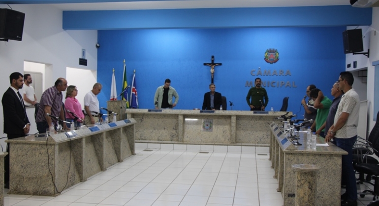 PL que institui o piso salarial para o Magistério Público da educação básica no município de Lagoa Formosa é apresentado na Câmara Municipal 