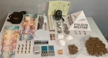 Patos de Minas - Polícia Militar prende três pessoas e apreende drogas, munições e dinheiro Patos de Minas - Polícia Militar prende três pessoas e apreende drogas, munições e dinheiro