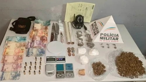 Patos de Minas - Polícia Militar prende três pessoas e apreende drogas, munições e dinheiro