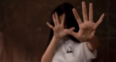 Padrasto é preso em flagrante suspeito de abusar de enteada de 11 anos no bairro Cristo Redentor; em Patos de Minas Padrasto é preso em flagrante suspeito de abusar de enteada de 11 anos no bairro Cristo Redentor; em Patos de Minas