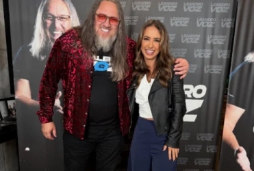 Cantora patense Alétis Garcia vence o Festival da Voz 2025