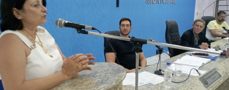 Vereadores de Lagoa Formosa recebem representante do TRE para falar da Caravana da Biometria na cidade 